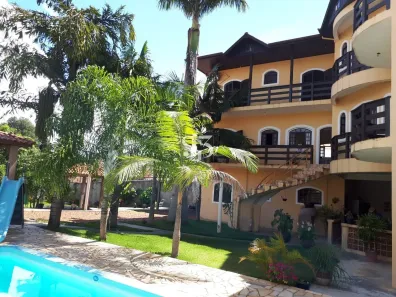 Sobrado com 9 Quartos à venda, 840m² no Perímetro Urbano, Guareí