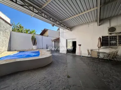 Sobrado com 3 Quartos à venda, 229m² no Jardim das Nações, Taubaté