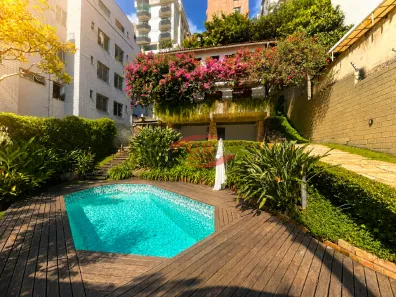 Casa com 4 Quartos à venda, 250m² no Buritis, Belo Horizonte