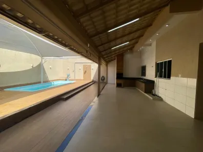 Casa com 3 Quartos à venda, 135m² no Jardim Curitiba, Goiânia