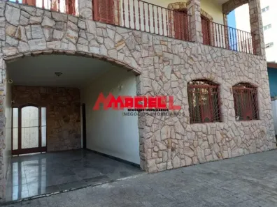 Casa com 6 Quartos para alugar, 310m² no Vila Ema, São José dos Campos