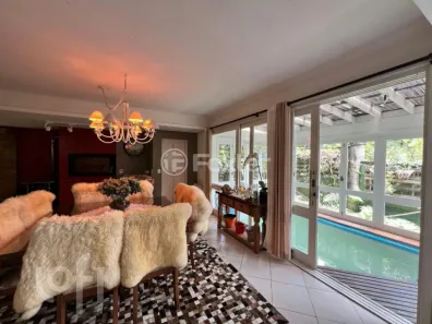 Casa com 3 Quartos à venda, 320m² no Ipê Amarelo, Gramado