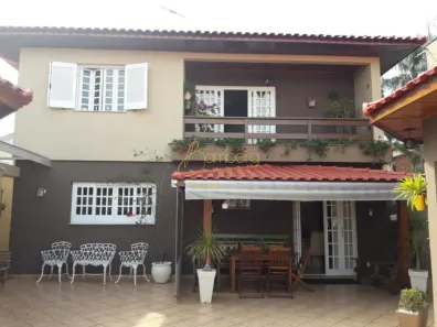 Casa com 3 Quartos à venda, 350m² no Interlagos, São Paulo