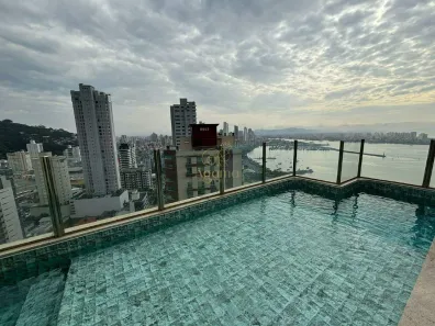 Apartamento com 2 Quartos para alugar, 75m² no Fazenda, Itajaí