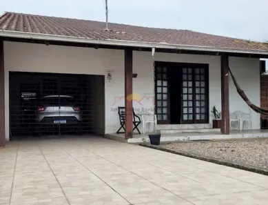 Casa com 4 Quartos à venda, 160m² no Petrópolis, Joinville