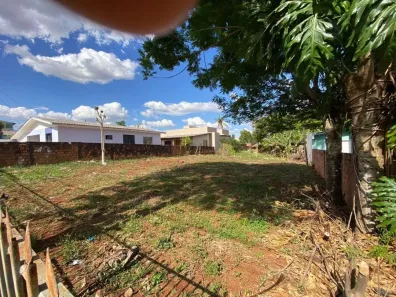 Lote/Terreno à venda, 407m² no Brasília, Cascavel