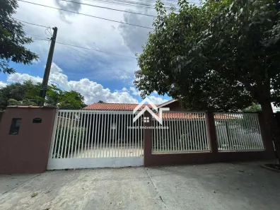 Casa com 3 Quartos para alugar, 141m² no Jardim dos Pinheiros, Atibaia