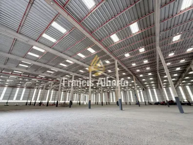 Galpão/Depósito/Armazém para alugar, 10940m² no , Extrema