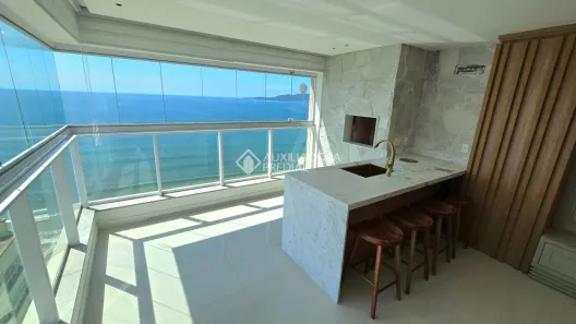 Apartamento com 4 Quartos à venda, 45m² no Meia Praia, Itapema