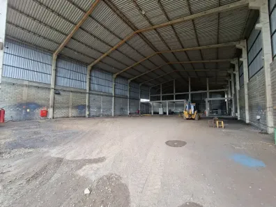 Galpão/Depósito/Armazém para alugar, 2000m² no Jacuhy, Serra