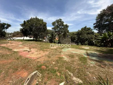 Lote/Terreno à venda, 341m² no Centro, Guararema