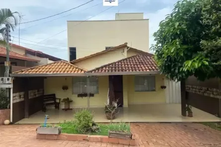 Casa com 3 Quartos à venda, 248m² no Sítio de Recreio Ipê, Goiânia