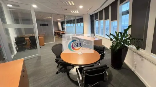 Sala Comercial para alugar, 902m² no Vila Nova Conceição, São Paulo
