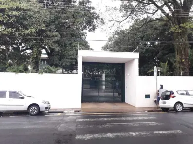 Imóvel Comercial com 6 Quartos à venda, 897m² no Centro, Araraquara