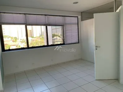 Sala Comercial à venda, 32m² no Parque Residencial Aquarius, São José dos Campos