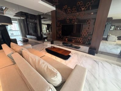 Apartamento com 4 Quartos à venda, 207m² no Meia Praia, Itapema