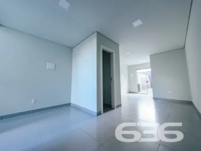 Sobrado com 2 Quartos à venda, 84m² no Ulysses Guimarães, Joinville
