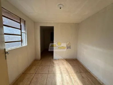 Casa com 2 Quartos à venda, 64m² no Vila Militar, Uberaba