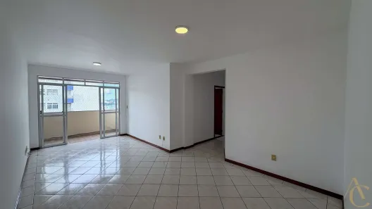 Apartamento com 3 Quartos para alugar, 101m² no Campinas, São José