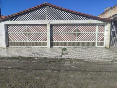 Casa com 3 Quartos à venda, 153m² no Maracanã, Praia Grande