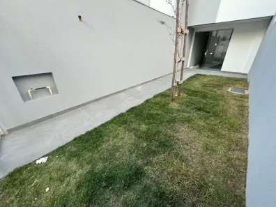 Casa com 2 Quartos à venda, 70m² no Planalto, Belo Horizonte