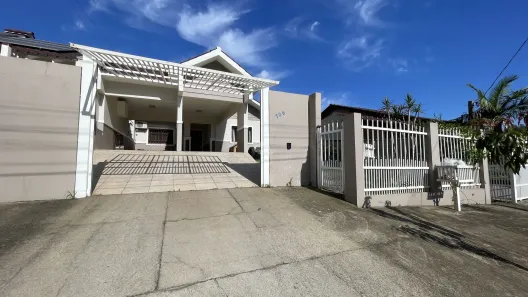 Casa com 3 Quartos à venda, 200m² no Centro, Vera Cruz