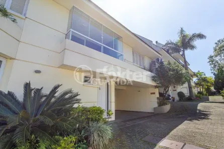 Casa de Condomínio com 3 Quartos à venda, 217m² no Jardim Isabel, Porto Alegre