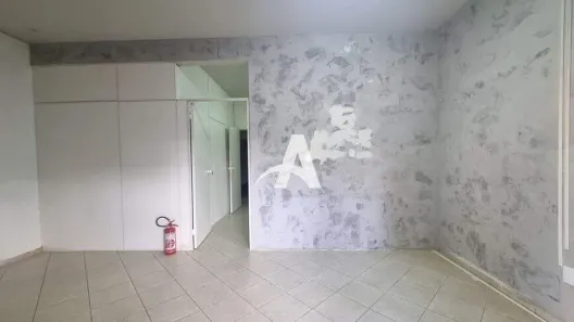 Sala Comercial para alugar, 55m² no Santa Mônica, Uberlândia