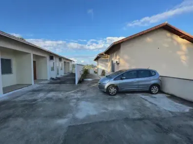 Casa com 1 Quarto para alugar, 60m² no Centro, Maricá