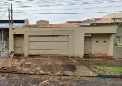 Casa com 3 Quartos à venda, 90m² no Parque Residencial Joaquim Toledo Piza, Londrina
