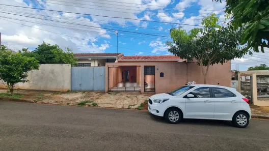 Casa com 3 Quartos à venda, 90m² no Cafezal, Londrina