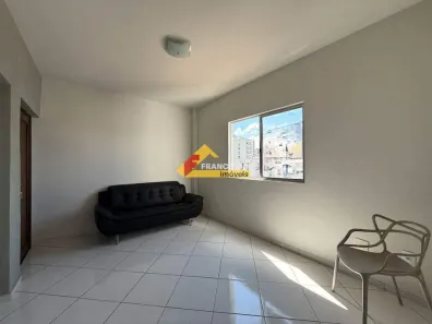 Apartamento com 2 Quartos para alugar, 70m² no Centro, Divinópolis