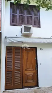 Casa com 2 Quartos à venda, 79m² no Morro Santana, Porto Alegre