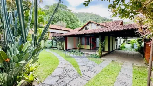 Casa com 5 Quartos à venda, 311m² no Itacoatiara, Niterói