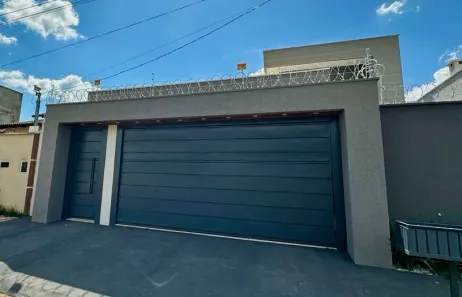 Casa com 3 Quartos à venda, 161m² no Residencial Monte Cristo, Trindade