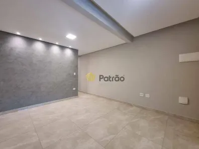 Sobrado com 3 Quartos à venda, 131m² no Vila Lucinda, Santo André