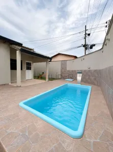Casa com 3 Quartos à venda, 200m² no Parque da Barragem Setor 08, Águas Lindas de Goiás