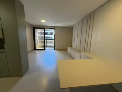 Apartamento com 3 Quartos para venda ou aluguel, 72m² no Ponta Verde, Maceió