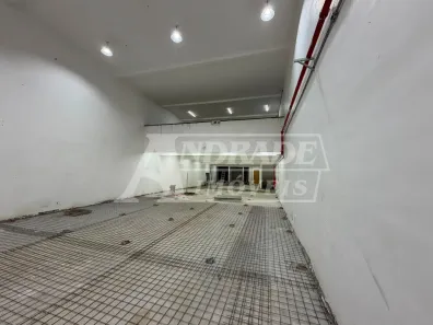 Prédio Comercial para alugar, 2600m² no Canindé, São Paulo