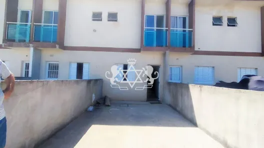 Sobrado com 2 Quartos à venda, 80m² no Massaguaçu, Caraguatatuba