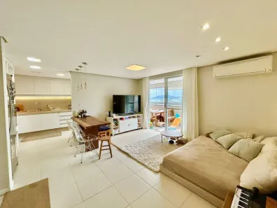 Apartamento com 2 Quartos à venda, 86m² no Kobrasol, São José