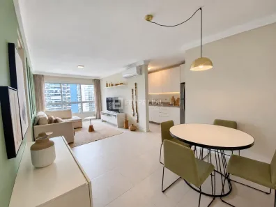 Apartamento com 2 Quartos para alugar, 79m² no Campinas, São José