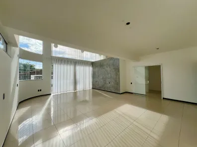 Ponto Comercial para alugar, 180m² no Centro, Barra Velha