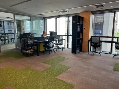 Sala Comercial à venda, 173m² no Moinhos de Vento, Porto Alegre
