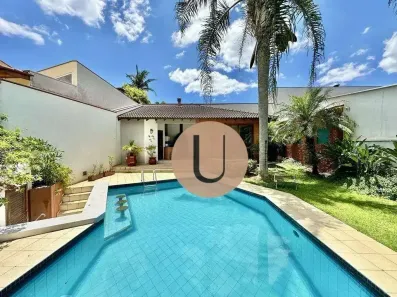 Casa de Condomínio com 4 Quartos à venda, 383m² no São Paulo II, Cotia