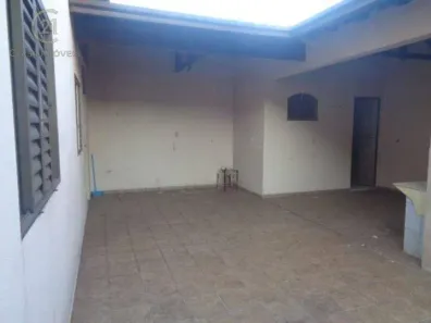 Casa com 3 Quartos à venda, 115m² no Conjunto Vivi Xavier, Londrina