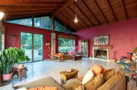 Casa com 4 Quartos para alugar, 300m² no Tristeza, Porto Alegre