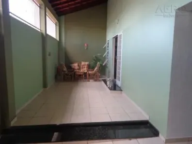 Sobrado com 3 Quartos à venda, 200m² no Núcleo Residencial Alto Alegre, Bauru