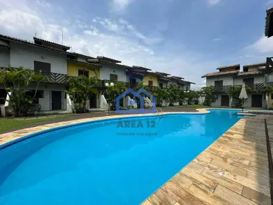 Casa de Condomínio com 2 Quartos à venda, 75m² no Indaiá, Caraguatatuba