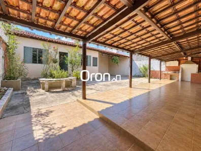 Casa com 4 Quartos à venda, 389m² no Jardim América, Goiânia